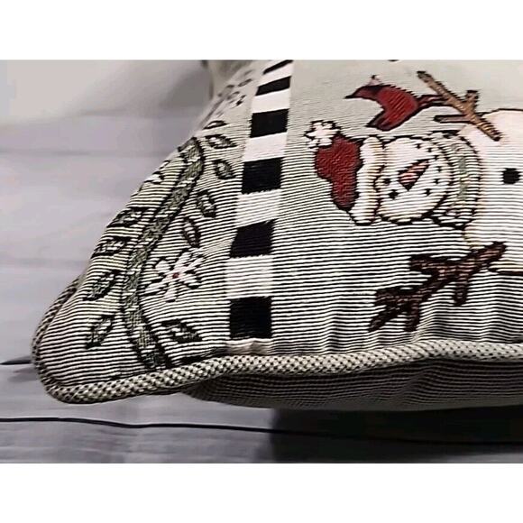 Coco Dowley Tapestry Snowman Winter Christmas Pillow In Excellent Condition - Picture 13 of 16